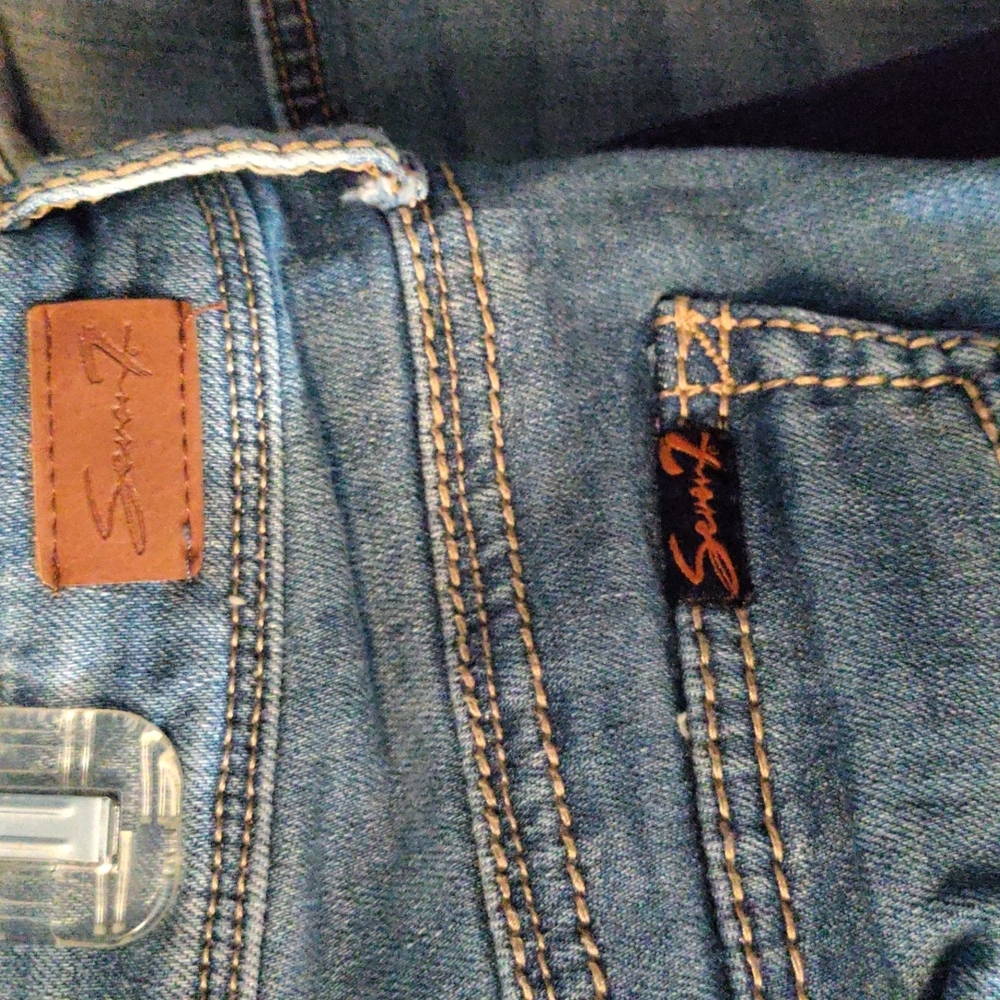 Seven 7 women's size 12 distressed bootcut jeans - Picture 3 of 5